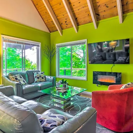 Lake Lure Retreat With Mountain Views And Resort Perks